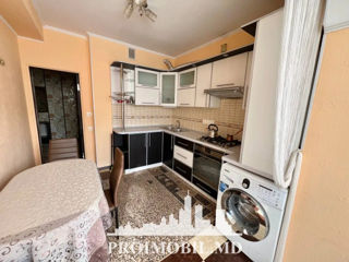 Apartament cu 2 camere, 65 m², Buiucani, Chișinău foto 2