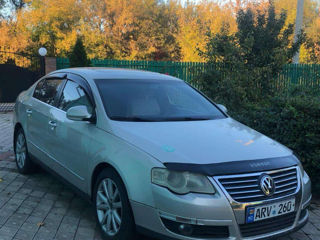 Volkswagen Passat foto 1