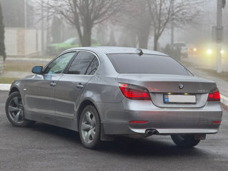 BMW 5 Series foto 5