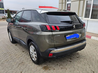 Peugeot 3008 foto 2