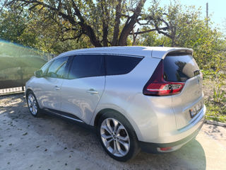 Renault Grand Scenic foto 9