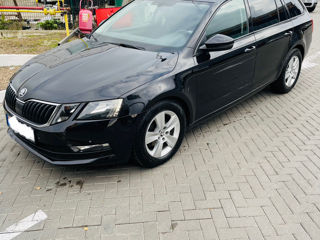 Skoda Octavia foto 3