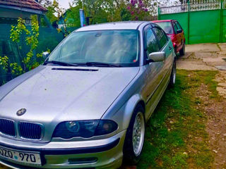 BMW 3 Series foto 3