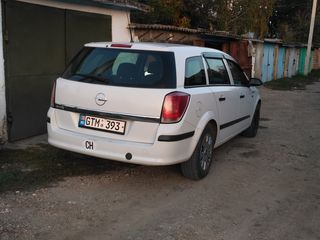 Opel Astra foto 3