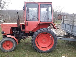 Tractor T-25 foto 1