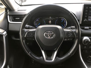 Toyota Rav 4 фото 9