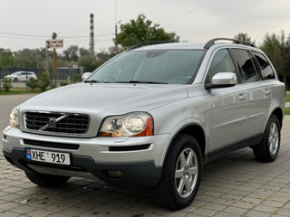 Volvo XC90 foto 1