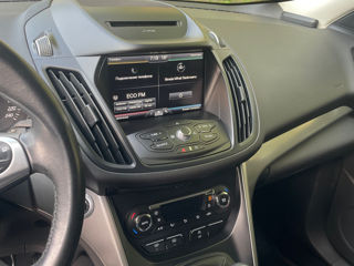 Ford Kuga foto 8