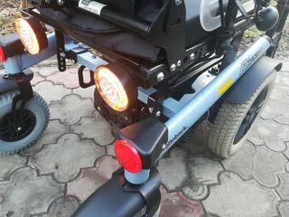 Продам не дорого немецкую электрическую инвалидную коляску Otto Bock B00S foto 8