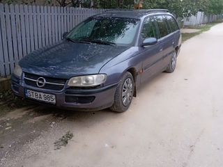 Opel Omega