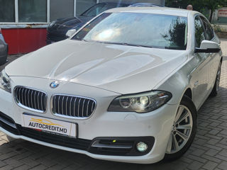 BMW 5 Series foto 4