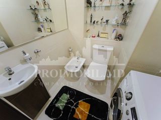 Apartament de lux in centrul sec.Botanica !!! Proprietar! Шикарная 3-я квартира в центре Ботаники foto 8