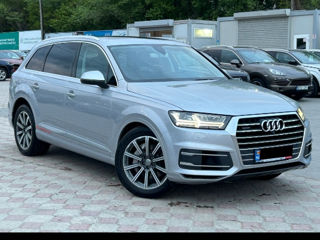 Audi Q7 foto 2