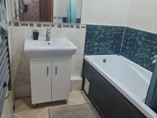 Apartament cu 3 camere, 70 m², Botanica, Chișinău foto 4