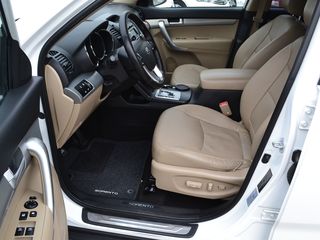 Kia Sorento foto 9