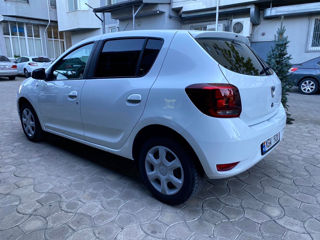 Dacia Sandero foto 3