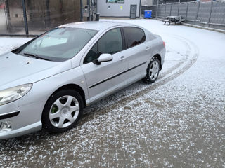 Peugeot 407 foto 2