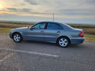 Mercedes E-Class foto 3