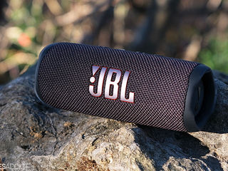 JBL Flip 6 -Портативность, мощь и безграничная музыкальная свобода! Погрузитесь в мир музыки. foto 5