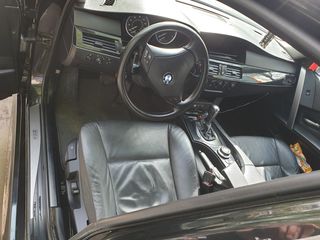 BMW 5 Series foto 3