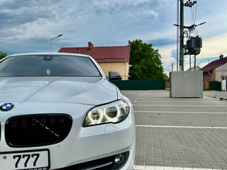 BMW 5 Series foto 3