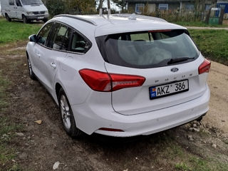 Ford Focus foto 6