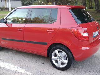 Skoda Fabia foto 2