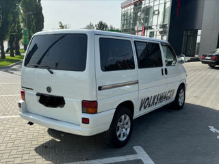 Volkswagen Transporter foto 4