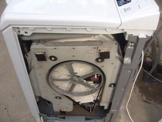 Reparatia masinilor de spalat automate la domiciliu. foto 7