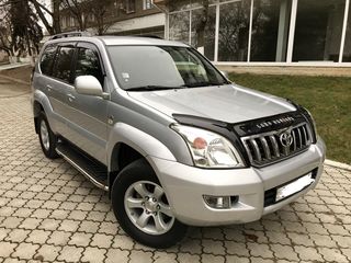 Toyota Land Cruiser Prado foto 1