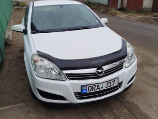 Opel Astra foto 2