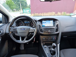 Ford Focus foto 10