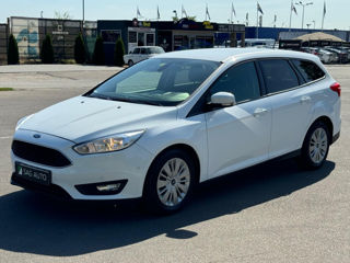 Ford Focus foto 1