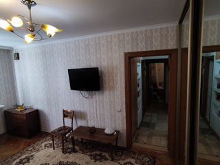 Apartament cu 2 camere, 54 m², Botanica, Chișinău foto 2