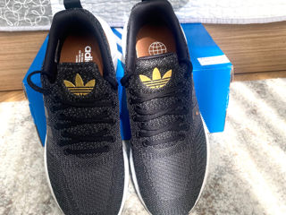 Adidas pentru femei marimea 40 US8, F40 foto 3