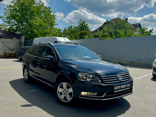 Volkswagen Passat foto 2