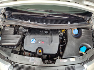 Volkswagen Sharan foto 2