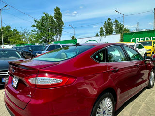 Ford Fusion foto 1