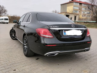 Mercedes E-Class foto 7