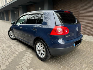 Volkswagen Golf foto 2