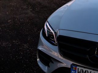 Mercedes E-Class foto 3