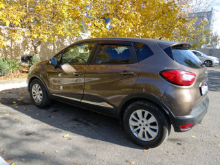 Renault Captur foto 2