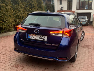 Toyota Auris foto 4