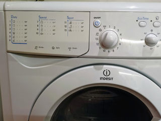 Indesit 6kg in stare foarte buna foto 5