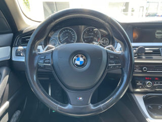 BMW 5 Series foto 11