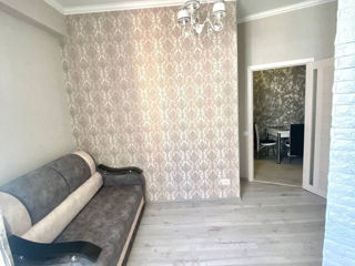 Apartament cu 2 camere, 60 m², Botanica, Chișinău foto 3