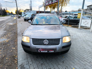 Volkswagen Passat foto 2