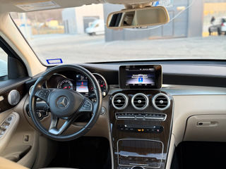 Mercedes GLC foto 7