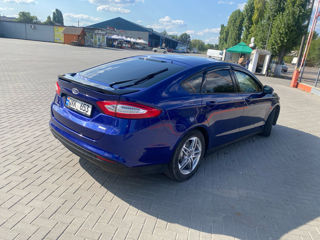 Ford Mondeo foto 3