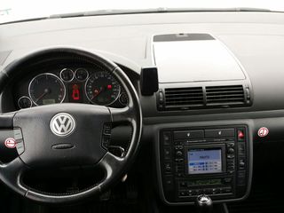 Volkswagen Sharan foto 2